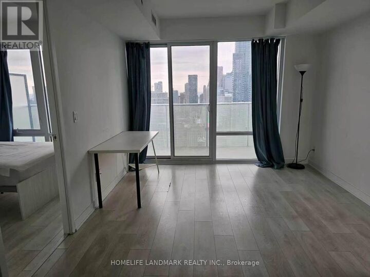 Property Photo:  501 Yonge Street 4010  ON M4Y 1Y4 