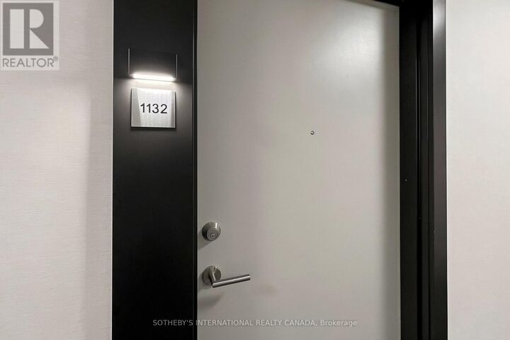 Property Photo:  2 David Eyer Road 1132  ON L4S 0N6 