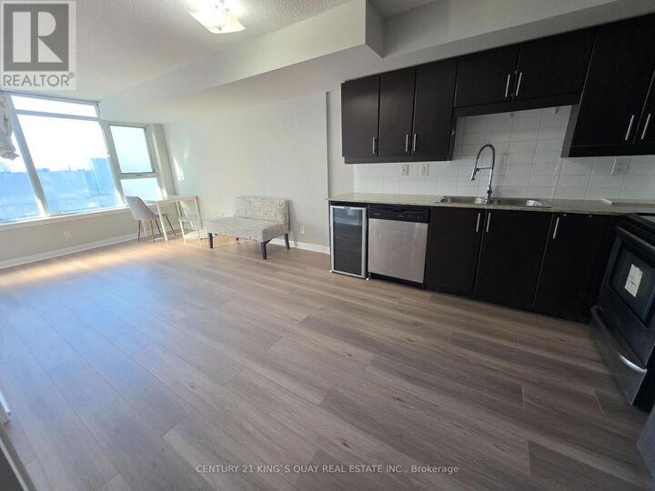 Property Photo:  190 Borough Drive 1711  ON M1P 0B6 