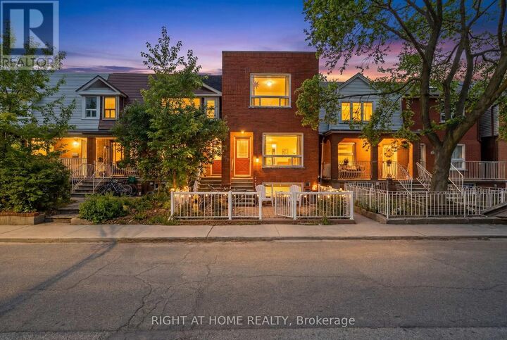 Property Photo:  490 Brock Avenue 4  ON M6H 3N3 