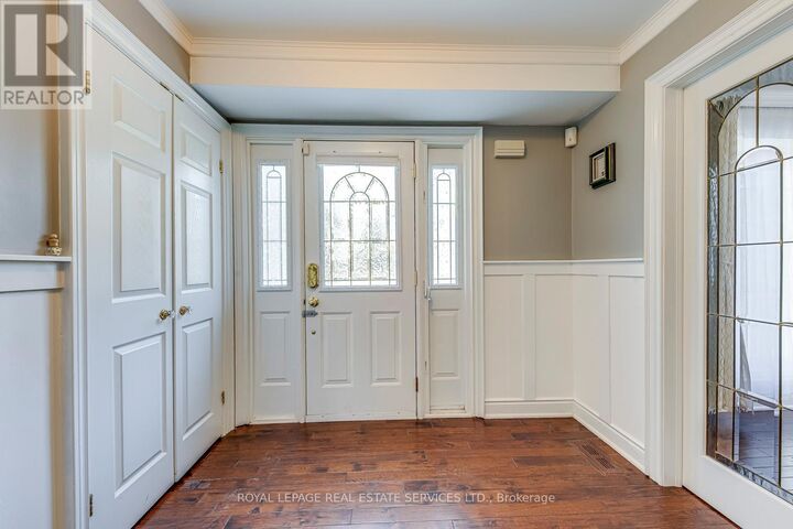 Property Photo:  1462 Grand Boulevard  ON L6H 3E6 