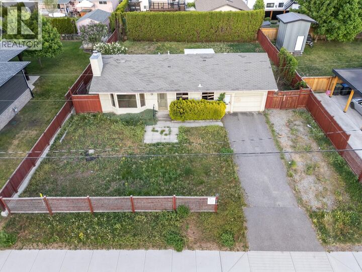 Property Photo:  2429 Ethel Street  BC V1Y 3A4 