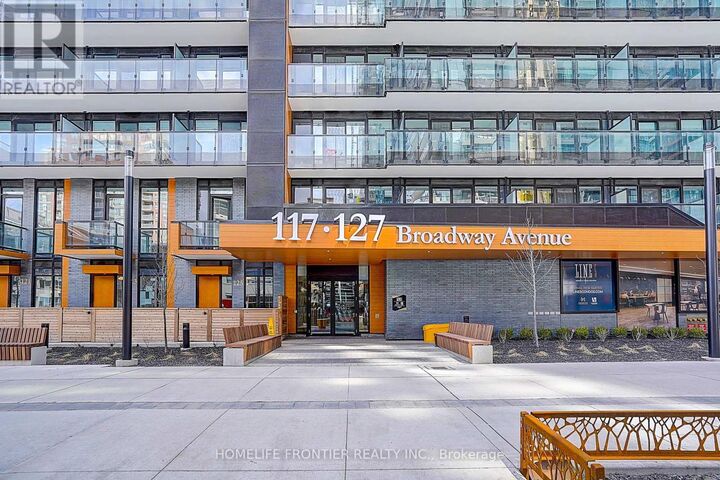 Property Photo:  117 Broadway Avenue 417  ON M4P 1V3 