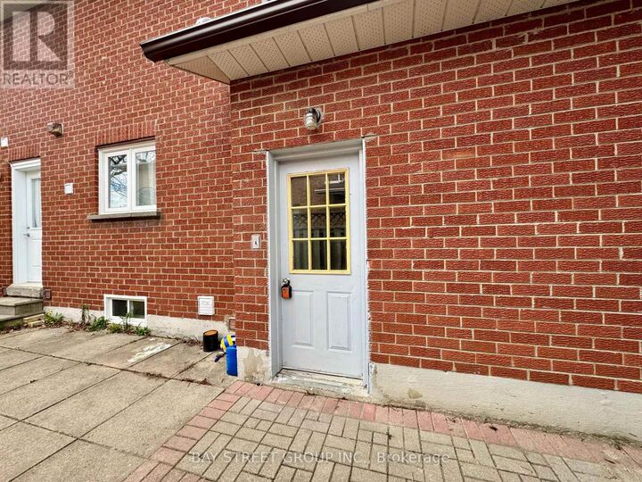 Property Photo:  11 Cardiff Road  ON L3R 7G2 
