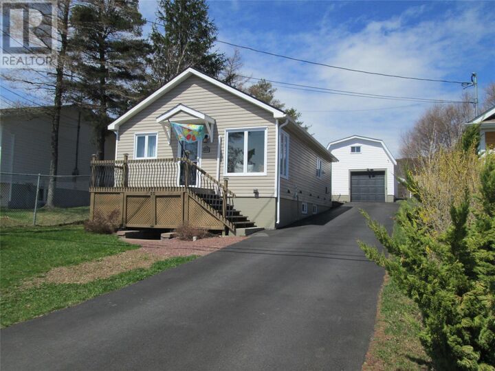 Property Photo:  99 Water Street  NL A0H 1E0 