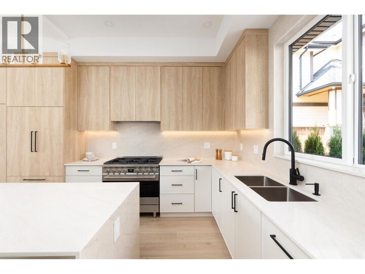 Property Photo:  753 Edgar Avenue 101  BC V3K 2J3 