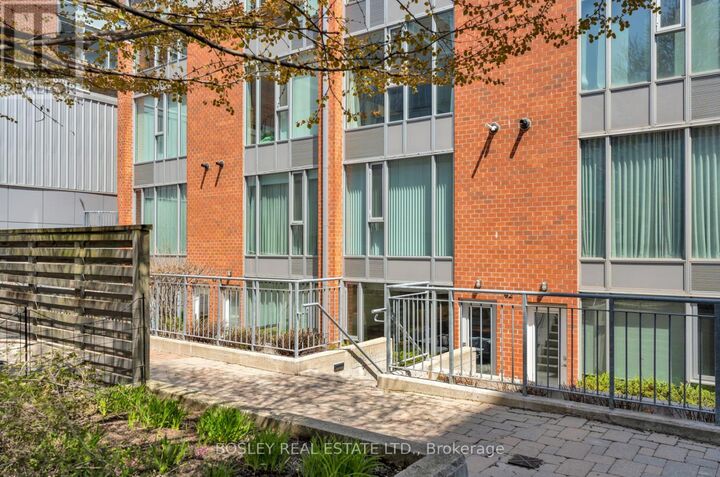 Property Photo:  42 Boston Avenue 2  ON M4M 2T9 