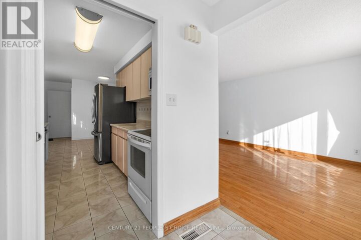 Property Photo:  3404 Monica Drive  ON L4T 3E7 
