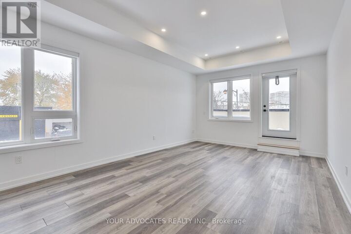 Property Photo:  9 Vivian Road  ON M1M 0E4 