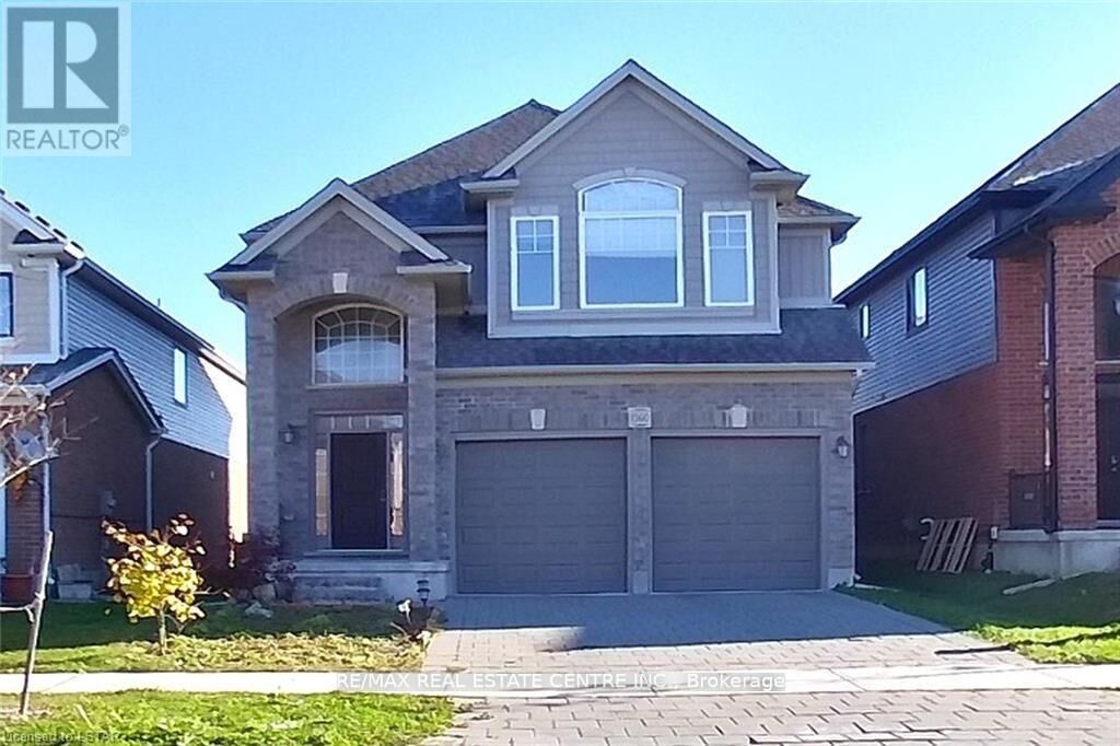 Property Photo:  1560 Finley Crescent  ON N6G 0S9 