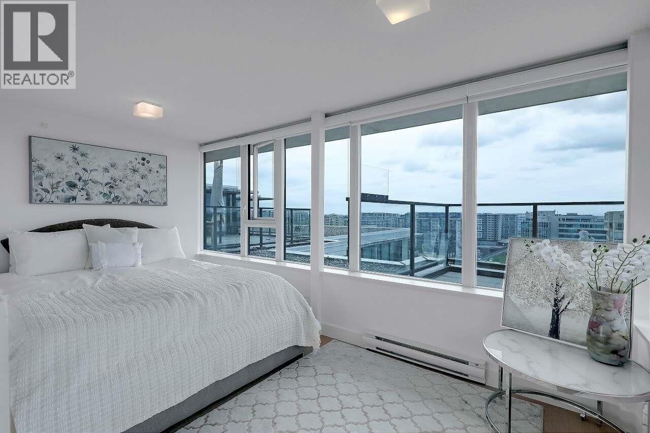 Property Photo:  7988 Ackroyd Road Ph1  BC V6X 0K6 