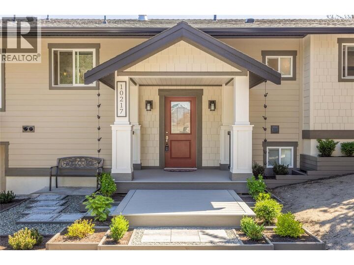 Property Photo:  10217 Giants Head Road  BC V0H 1Z7 