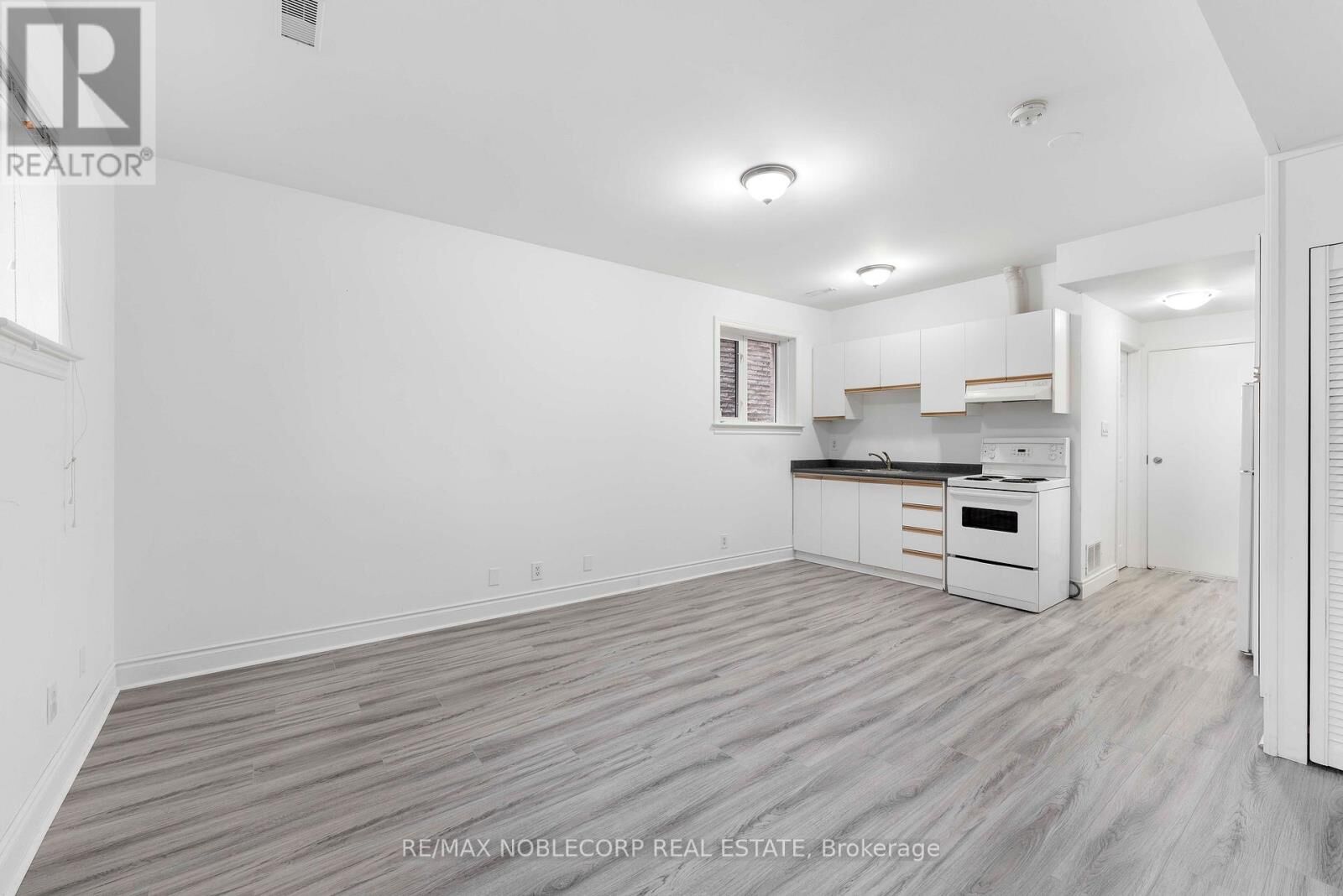 Property Photo:  67 Florence Crescent Basement  ON M6N 4E8 