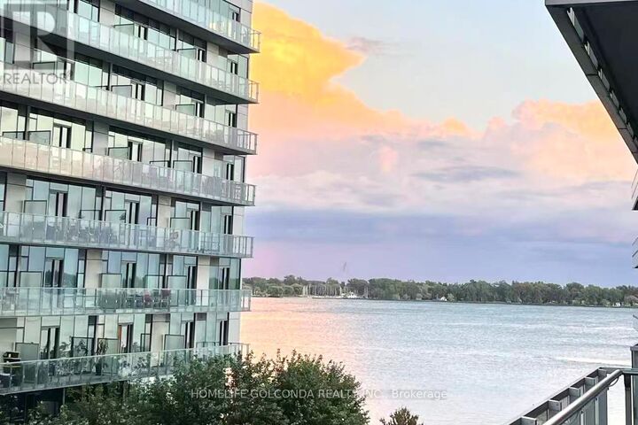 Property Photo:  29 Queens Quay East 624  ON M5E 0A4 