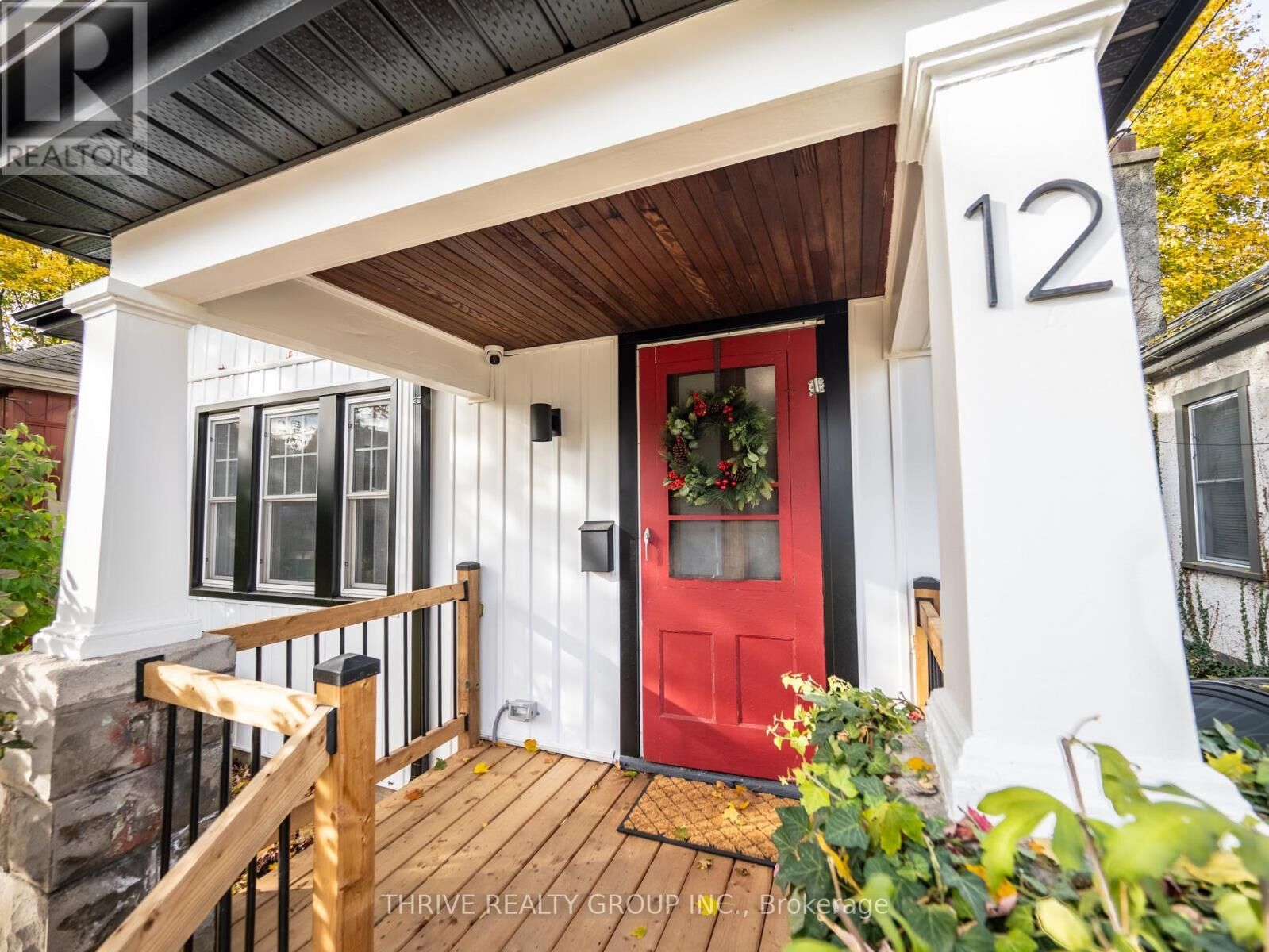 Property Photo:  12 Arthur Street  ON N5Y 3B9 