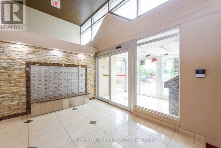 Property Photo:  366 The East Mall North 344  ON M9B 6C6 