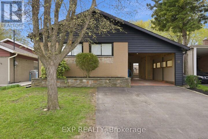 Property Photo:  21 Canzone Drive  ON M1K 5A1 
