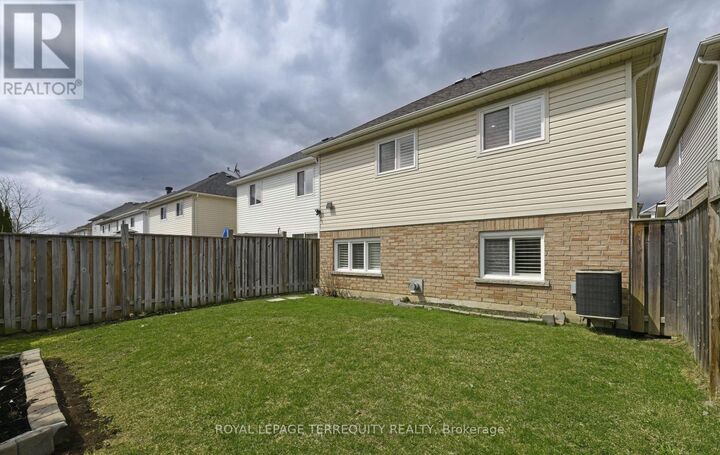 Property Photo:  591 Luple Avenue  ON L1K 0K7 