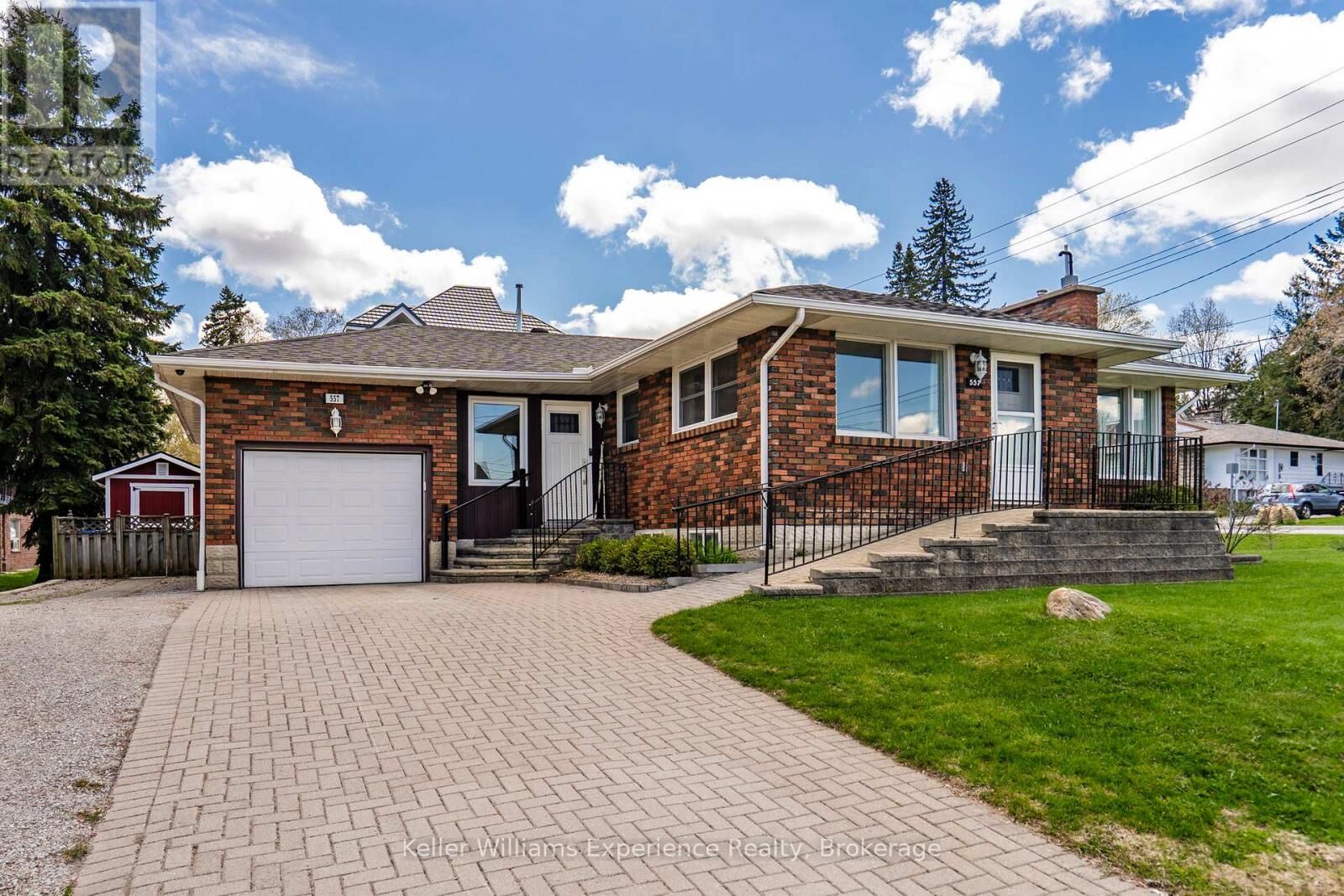 Property Photo:  557 Hugel Avenue  ON L4R 1W1 