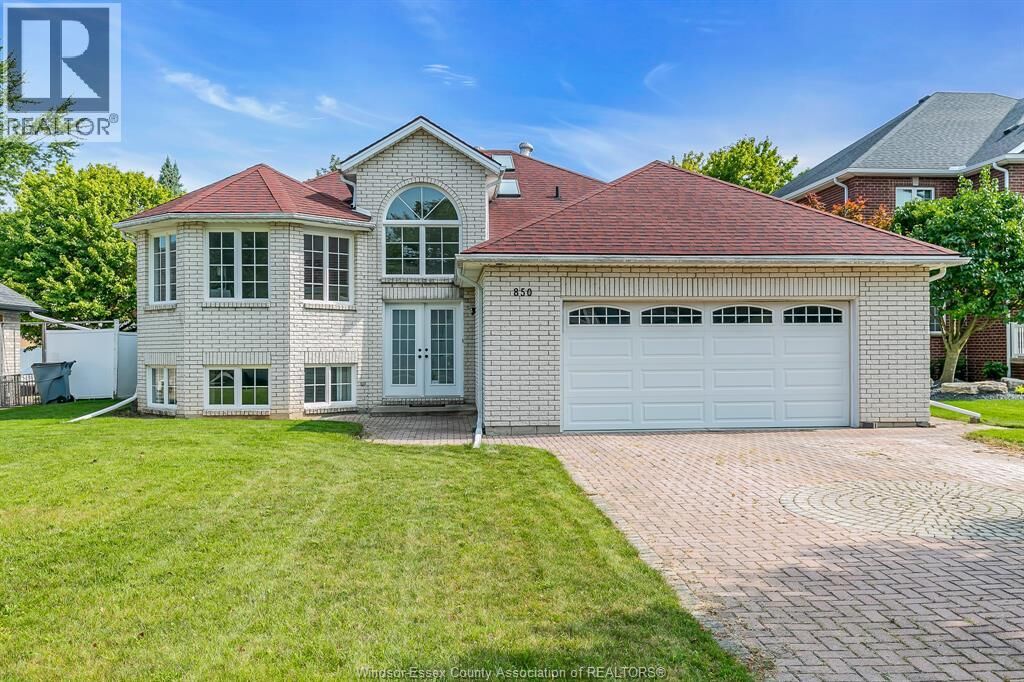 Property Photo:  850 Lake Shore Drive Lower  ON N9G 2R1 