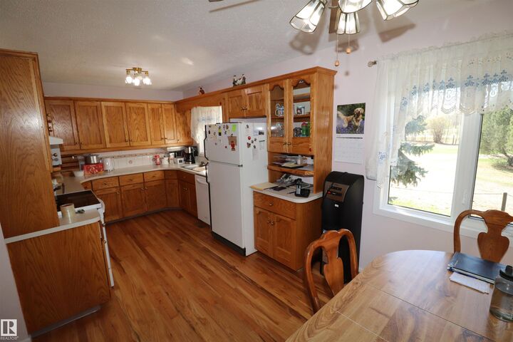 Property Photo:  22348 Twp Road 512 1  AB T8C 1H2 