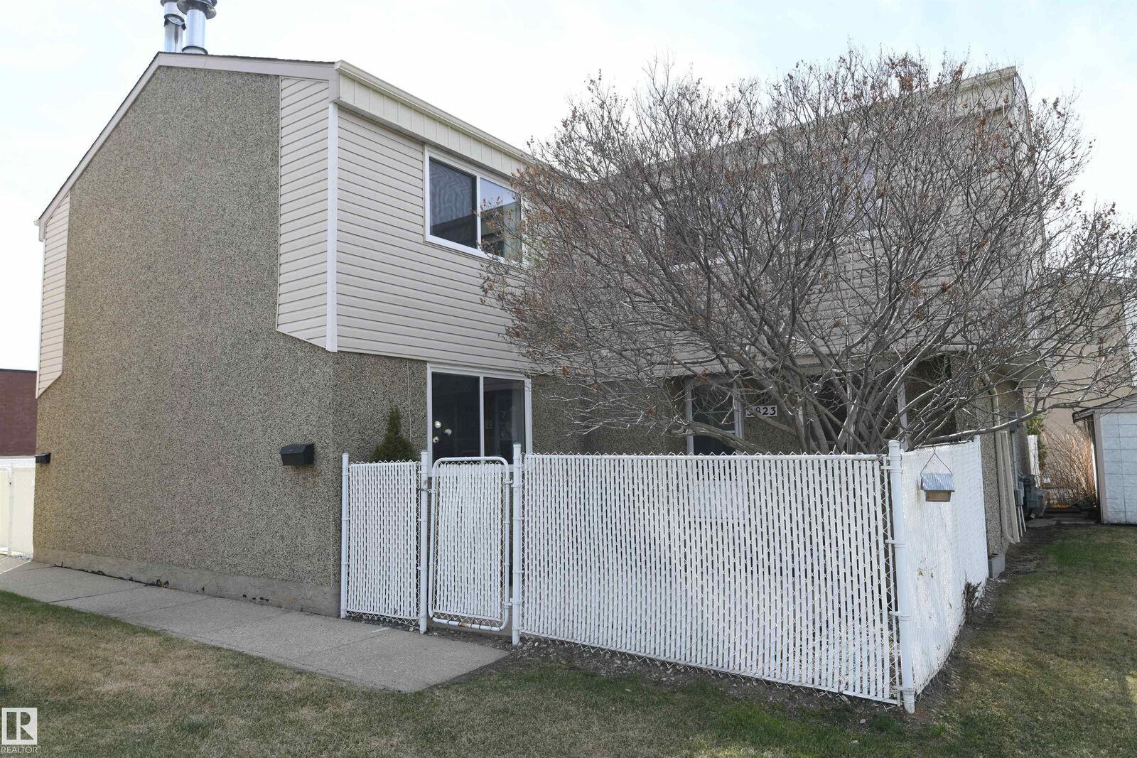 Property Photo:  5823 Riverbend Road NW  AB T6H 5A8 