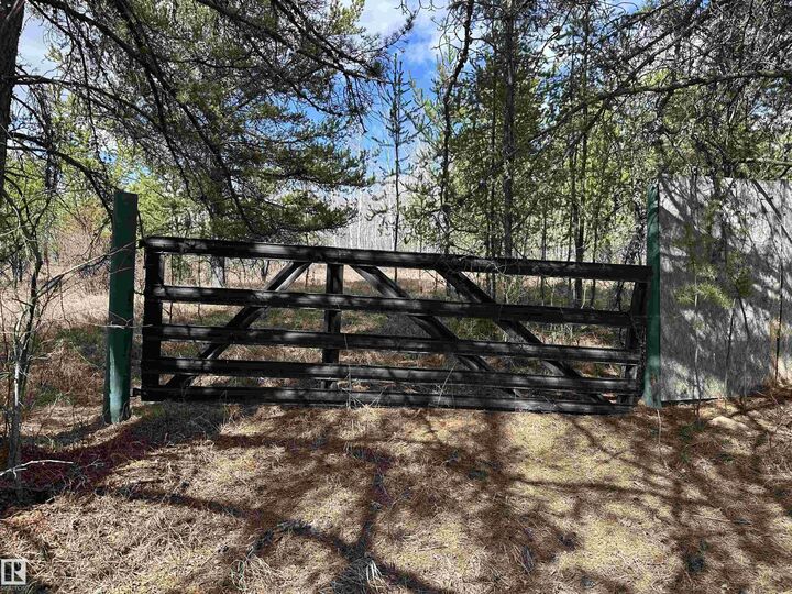 Property Photo:  Twp 592A + Rg Rd 235A  AB T0G 2J0 