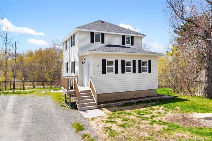 Property Photo:  4A Hillcourt Drive  NB E3A 1S1 