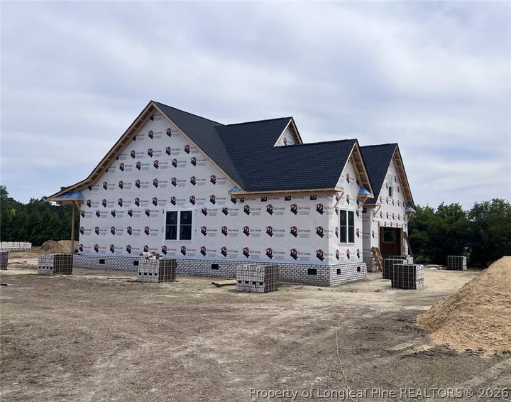 Property Photo:  1102 W Carthage Road  NC 28360 