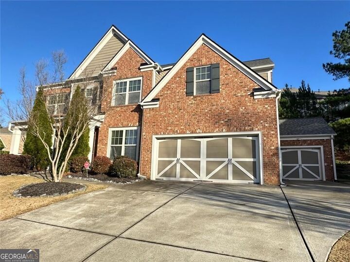 Property Photo:  5605 Upper Creek Court  GA 30024 