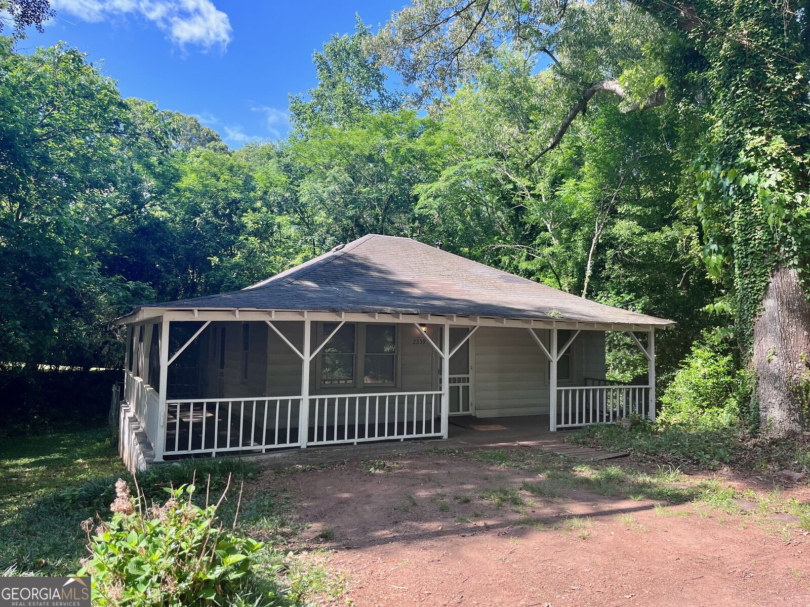 Property Photo:  2259 Whites Mill Road  GA 30032 