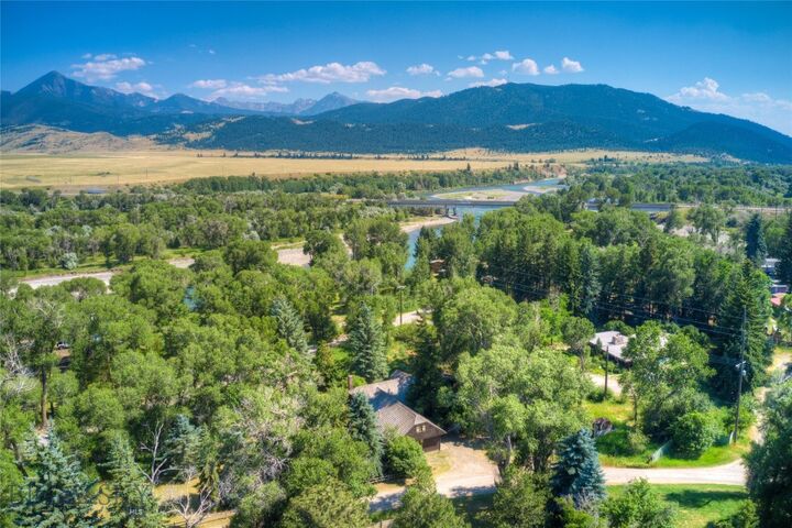 Property Photo: 16 9th Street Island Drive MT 59047