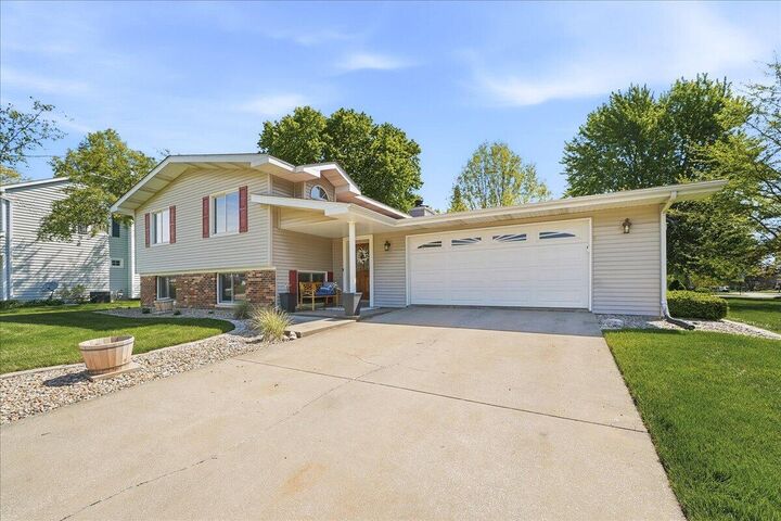 Property Photo:  4000 Lancaster Drive  IN 46383 