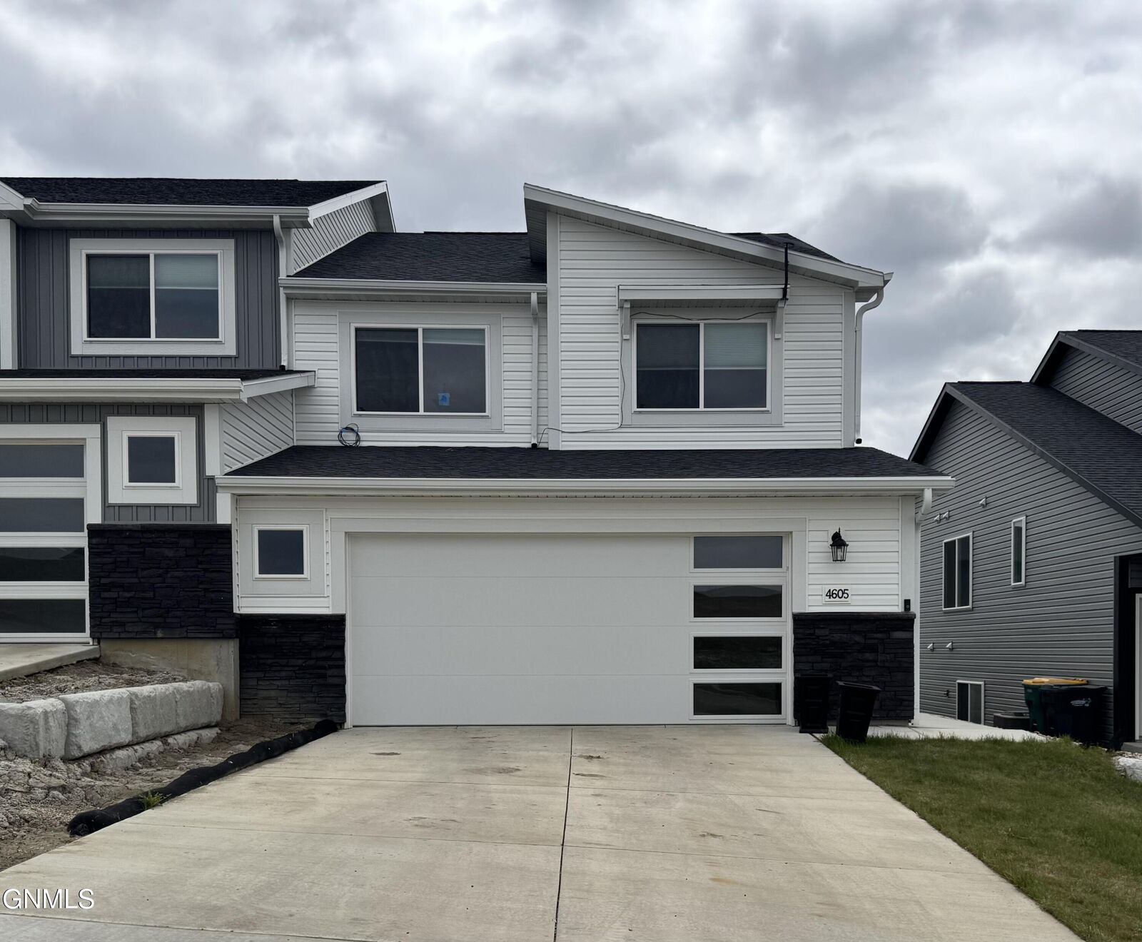 Property Photo:  4605 47th Street NW  ND 58554 