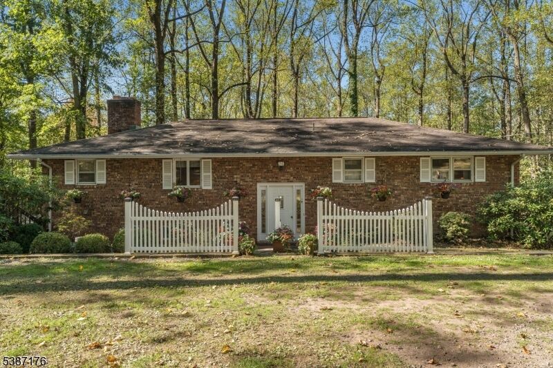 Property Photo:  82 Hickory Corner Road  NJ 08848 