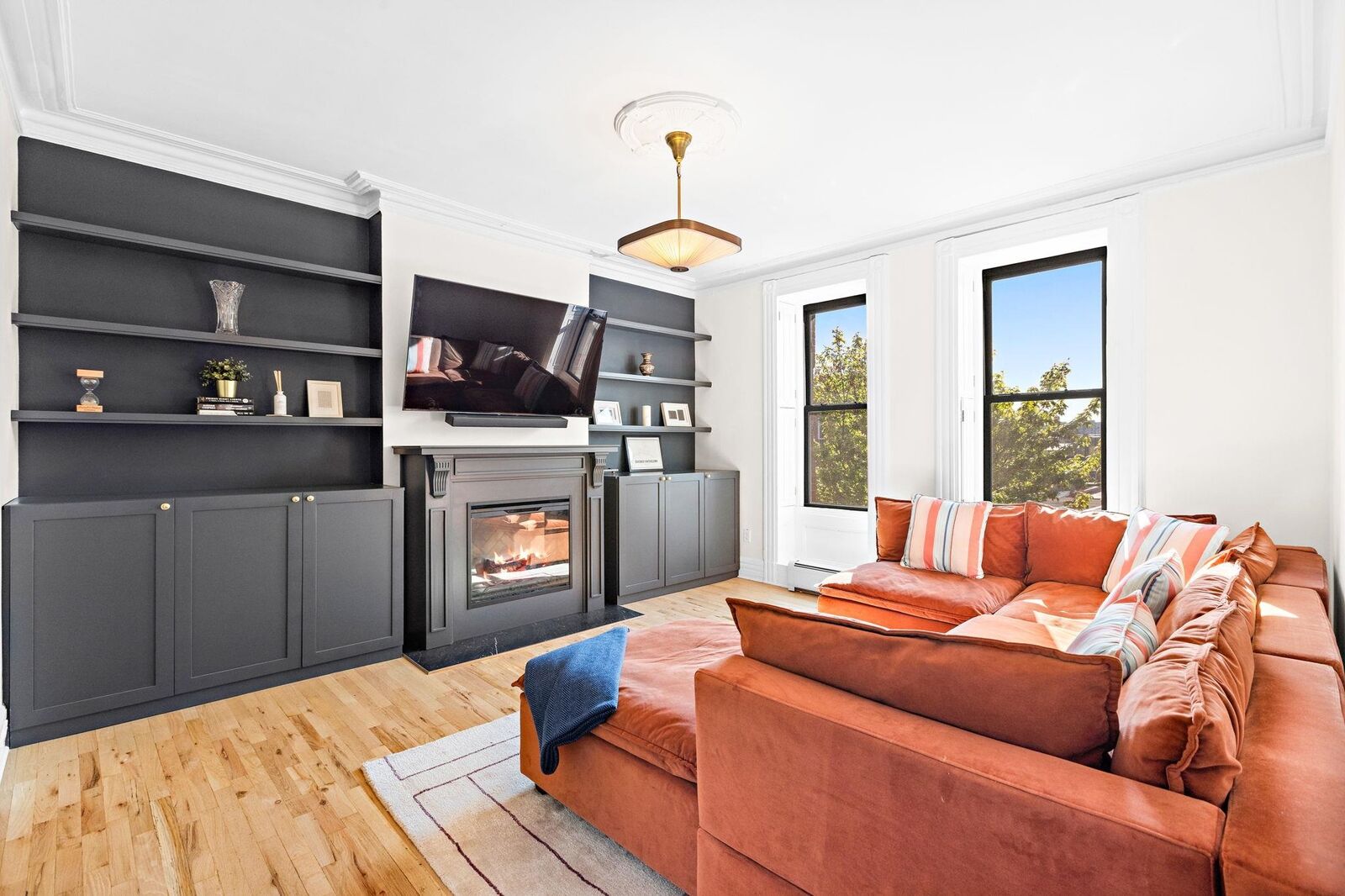 Property Photo:  819 Washington St 4  NJ 07030 