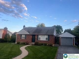 Property Photo:  2540 Stanley  PA 18104 