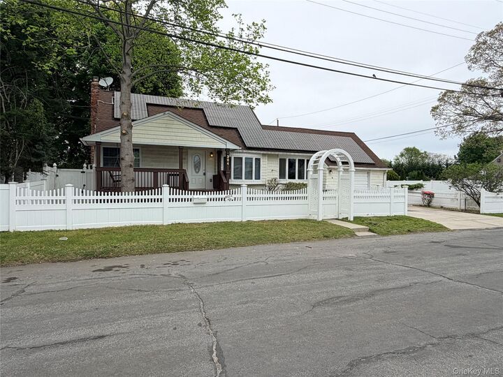 Property Photo:  304 27th Street  NY 11757 
