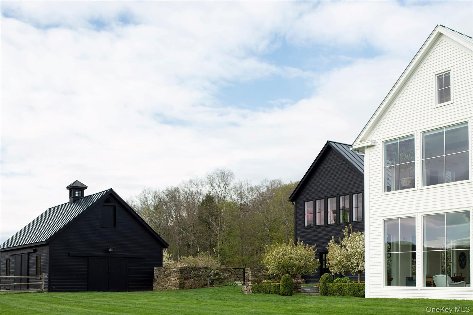 Property Photo:  506 Silvernails Road  NY 12567 