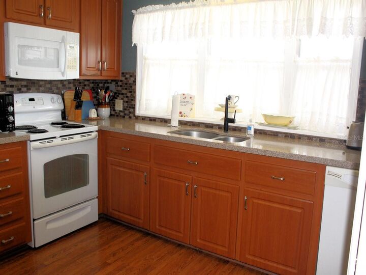 Property Photo:  26 Royal Palm Circle  FL 33778 