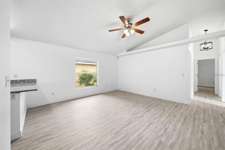 Property Photo:  7151 Edgewater Shores Court  FL 32810 