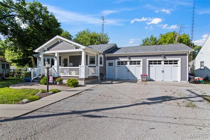 Property Photo: 451 S Spruce Street IL 62075