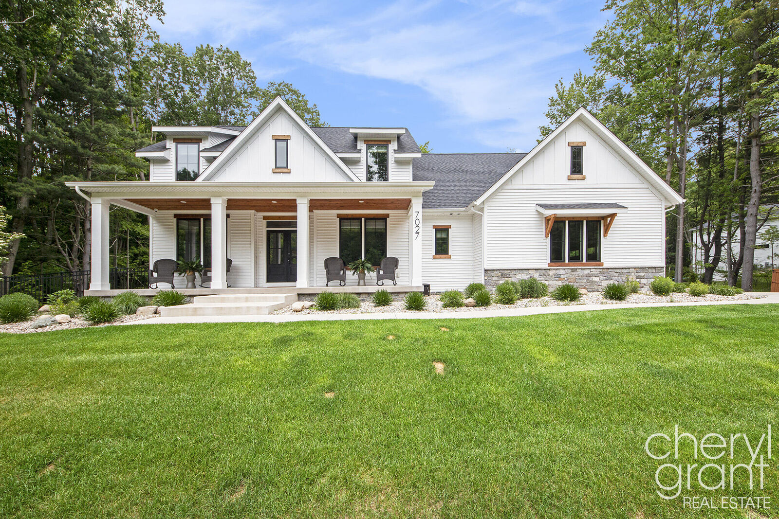 Property Photo:  7027 Pebble Lane  MI 49408 