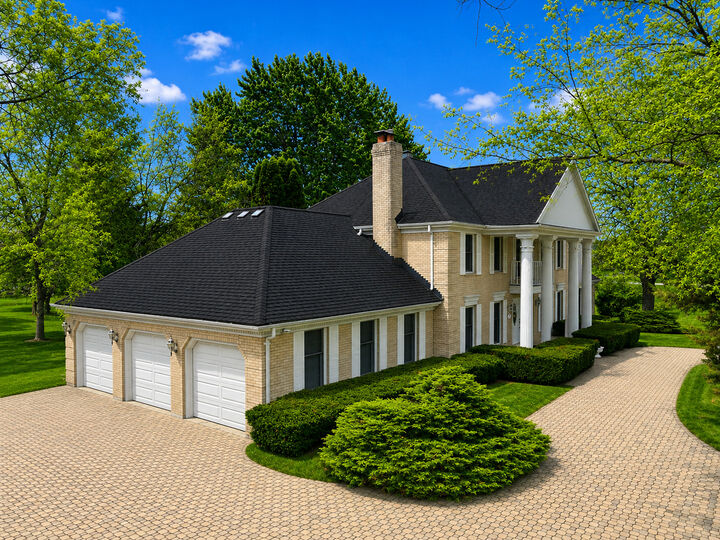 Property Photo:  7 Willow Bay Drive  IL 60010 