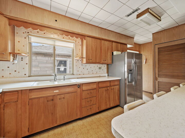 Property Photo:  4N365 9th Avenue  IL 60101 