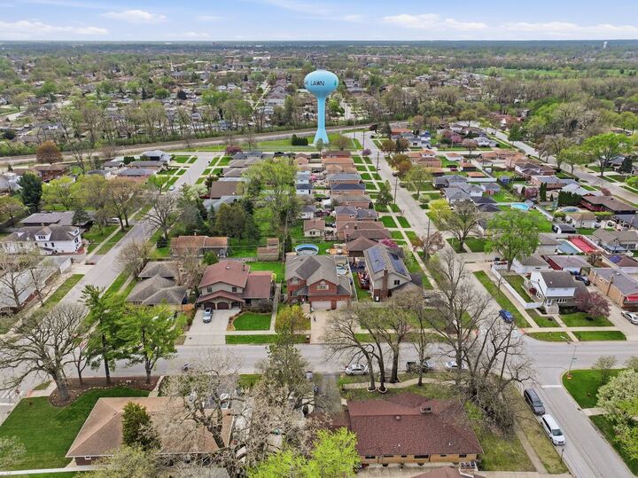 Property Photo:  5733 W 97th Street  IL 60453 