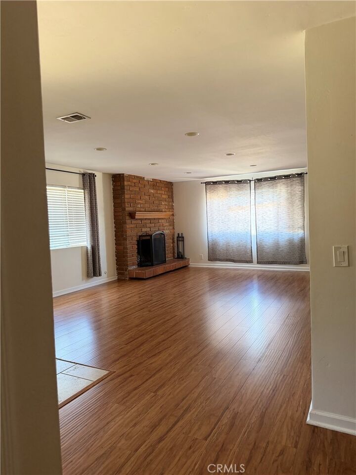 Property Photo:  1340 E Fallbrook Street  CA 92028 