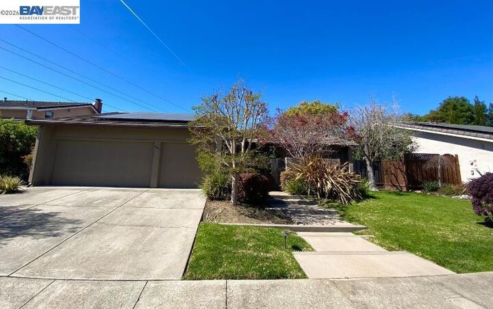 Property Photo:  5812 Alderbrook Ct  CA 94552 