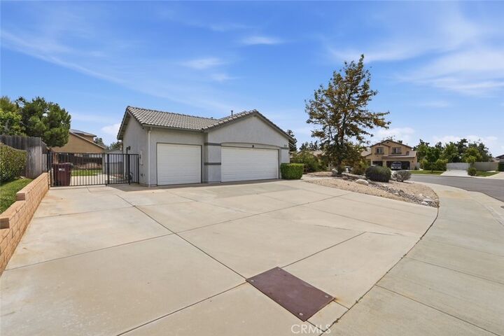 Property Photo:  1610 Stone Creek Road  CA 92223 