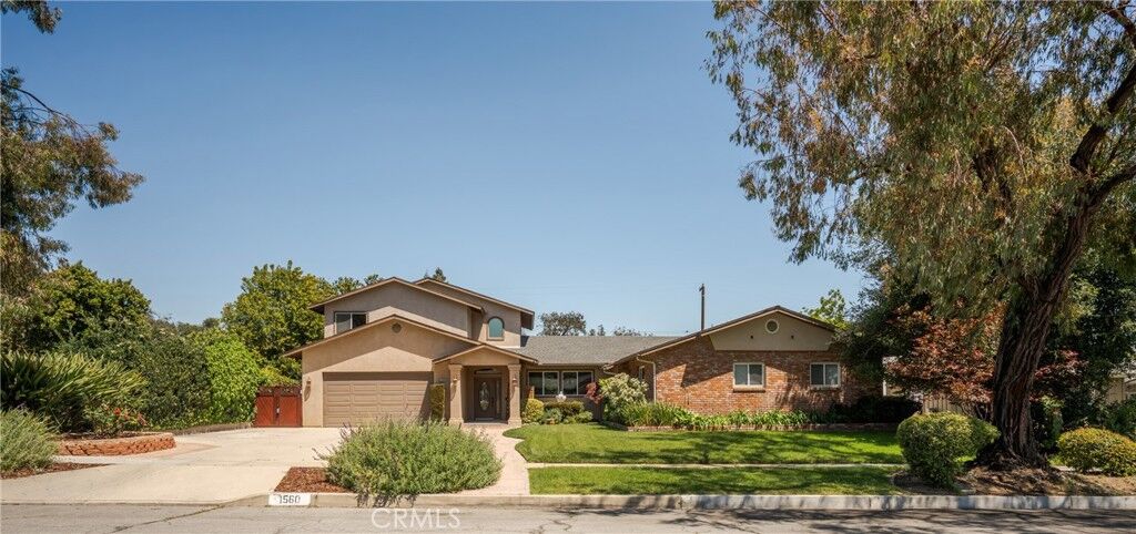 Property Photo:  1560 Carnation Way  CA 91786 